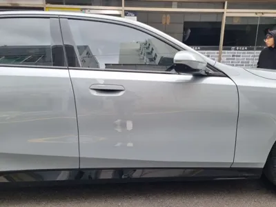 BMW 5-Series 2026, 393 км, за 57954 USD - фото 18