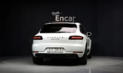 Porsche Macan 2018, 90680 км, за 32368.68 USD