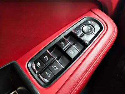 Porsche Macan 2018, 90680 км, за 32158.33 USD - фото 17