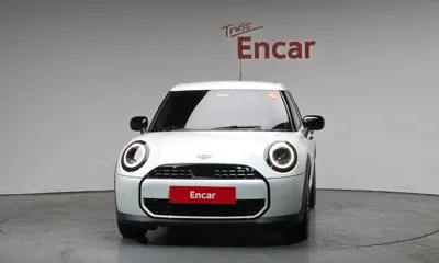 MINI Cooper 2025, 3475 км, за 20812.68 USD