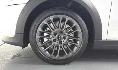 MINI Cooper 2025, 3475 км, за 20812.68 USD
