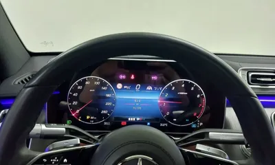 Mercedes-Benz S-Class 2023, 51104 км, за 64780.58 USD - фото 8