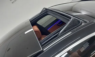 Mercedes-Benz S-Class 2023, 51104 км, за 64780.58 USD - фото 12