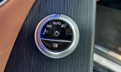 Mercedes-Benz S-Class 2023, 51104 км, за 64780.58 USD - фото 20