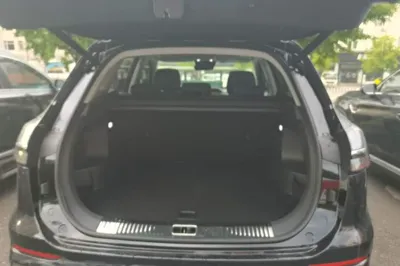 Hongqi HS5 2023, 35400 км, за 18154 USD - фото 21