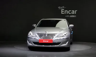 Hyundai Genesis 2012, 250267 км, за 2734.91 USD
