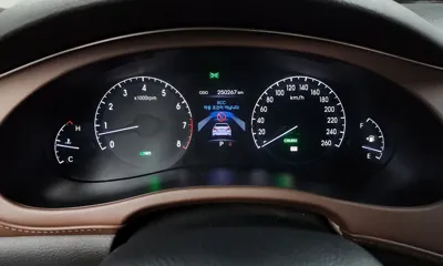 Hyundai Genesis 2012, 250267 км, за 2732.24 USD - фото 8