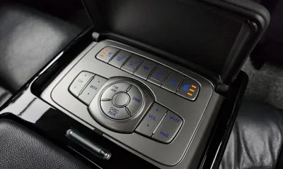 Hyundai Genesis 2012, 250267 км, за 2732.24 USD - фото 19