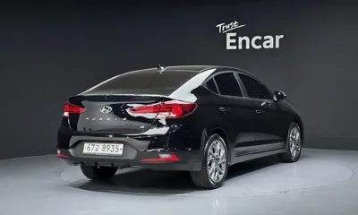 Hyundai Avante 2020, 116455 км, за 6268.87 USD