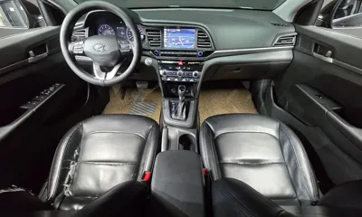 Hyundai Avante 2020, 116455 км, за 6268.87 USD - фото 7