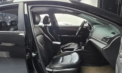 Hyundai Avante 2020, 116455 км, за 6268.87 USD - фото 11