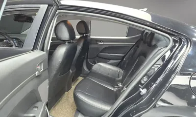 Hyundai Avante 2020, 116455 км, за 6268.87 USD - фото 12