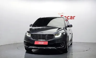Kia Canival 2017, 97783 км, за 7816.6 USD