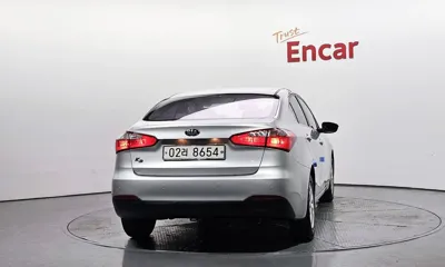 Kia K3 2015, 90248 км, за 4039.09 USD