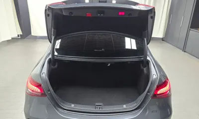 Mercedes-Benz E-Class 2022, 21046 км, за 31068.24 USD - фото 20