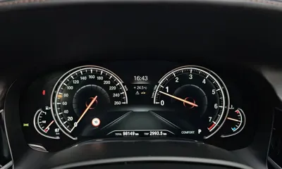 BMW 7-Series 2017, 98149 км, за 24614.17 USD - фото 8