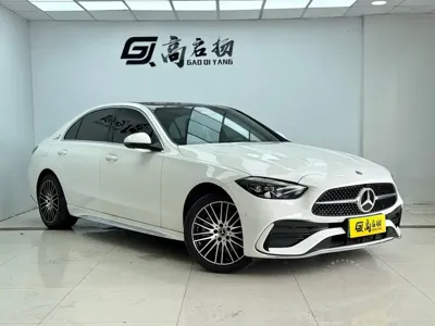 Mercedes-Benz C-Class 2024, 20000 км, за 26838.04 USD