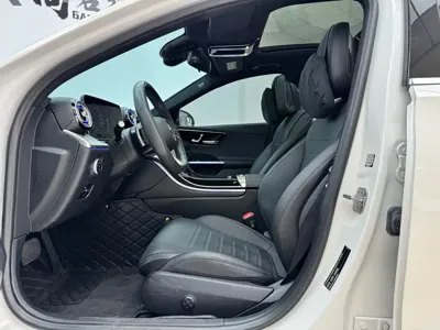 Mercedes-Benz C-Class 2024, 20000 км, за 26838.04 USD