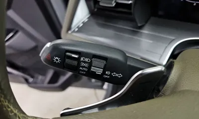 KG_Mobility_Ssangyong Torres 2023, 27328 км, за 13609.13 USD - фото 15