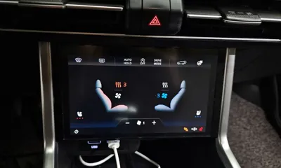 KG_Mobility_Ssangyong Torres 2023, 27328 км, за 13609.13 USD - фото 18