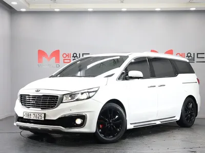 Kia Canival · 2015 год