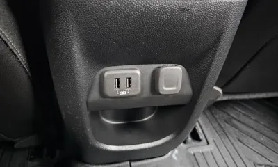 ChevroletGMDaewoo Colorado 2020, 96781 км, за 11501.86 USD - фото 28