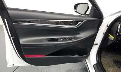 Hyundai Grandeur 2019, 40357 км, за 13259.81 USD - фото 25