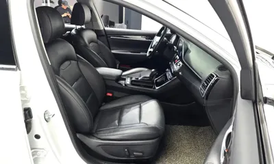 Hyundai Grandeur 2019, 40357 км, за 13259.81 USD - фото 27