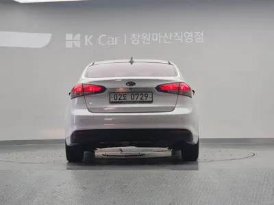 Kia K3 2016, 134424 км, за 3905.74 USD - фото 6