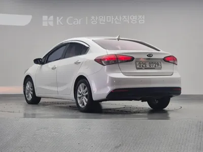 Kia K3 2016, 134424 км, за 3905.74 USD - фото 7