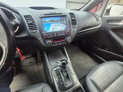Kia K3 2016, 134424 км, за 3905.74 USD - фото 11