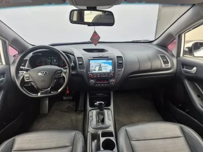 Kia K3 2016, 134424 км, за 3905.74 USD - фото 12
