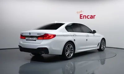 BMW 5-Series 2017, 86739 км, за 18234.54 USD