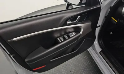 Genesis G70 2018, 103953 км, за 10207.43 USD - фото 24