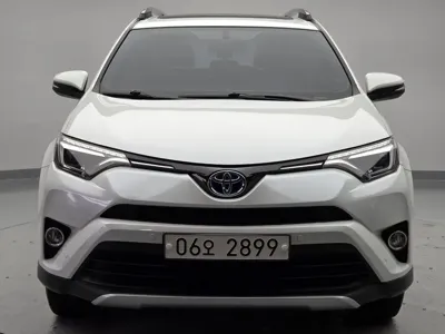 Toyota RAV4 2018, 114927 км, за 651459.63 USD