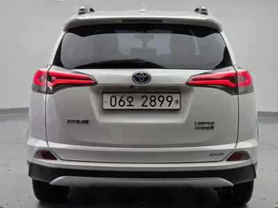 Toyota RAV4 2018, 114927 км, за 651459.63 USD - фото 6