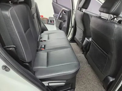 Toyota RAV4 2018, 114927 км, за 651459.63 USD - фото 10