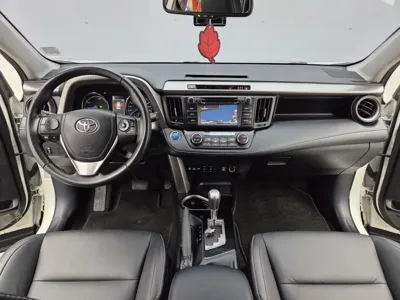 Toyota RAV4 2018, 114927 км, за 651459.63 USD - фото 11