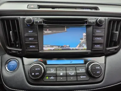 Toyota RAV4 2018, 114927 км, за 651459.63 USD - фото 13