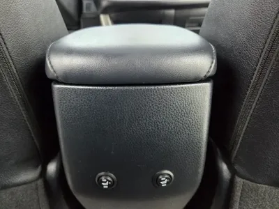 Toyota RAV4 2018, 114927 км, за 651459.63 USD - фото 18