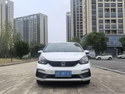 Honda Fit 2021, 60000 км, за 6453.6 USD