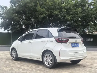 Honda Fit 2021, 60000 км, за 6453.6 USD