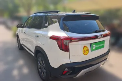 Kia Seltos 2023, 4300 км, за 16938 USD - фото 4