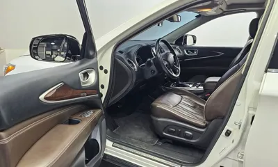 Infiniti QX60 2017, 132237 км, за 8807.94 USD - фото 10