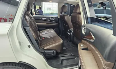 Infiniti QX60 2017, 132237 км, за 8807.94 USD - фото 12