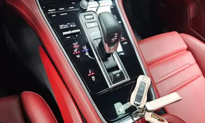 Porsche Panamera 2021, 15909 км, за 72254.31 USD - фото 9