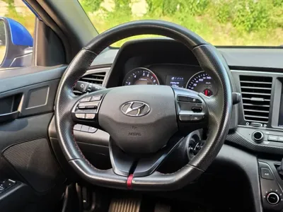 Hyundai Avante 2018, 135285 км, за 5211.73 USD - фото 12
