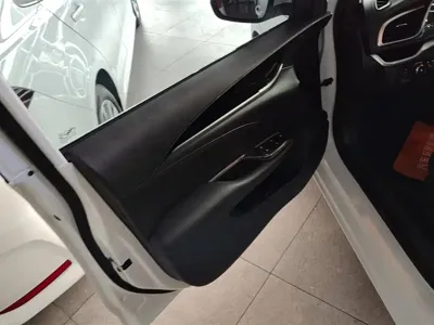 Buick Excelle 2021, 52800 км, за 5885.7 USD - фото 7