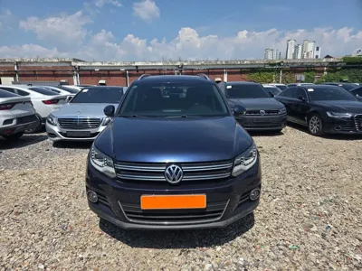 Volkswagen Tiguan 2016, 189802 км, за 4293.52 USD
