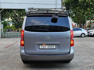 Hyundai Starex 2015, 127787 км, за 5894.71 USD